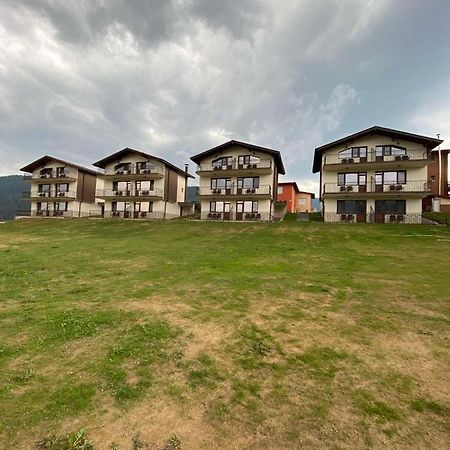 Вили Елеганс Сърница Bagian luar foto